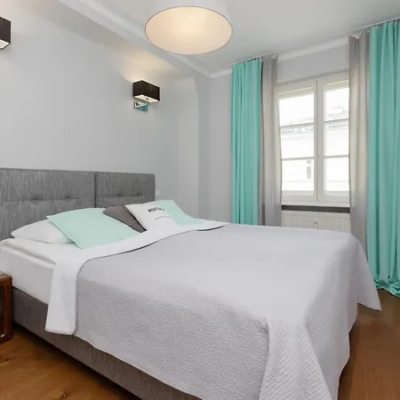 Apartmanhotel Center Chmielna By Renters Varsó