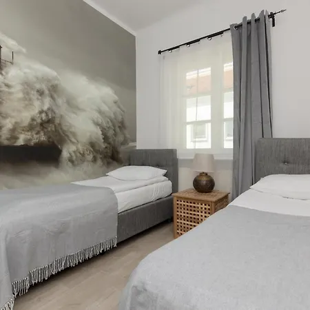 Center Chmielna By Renters 4* Warszawa