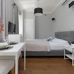 Center Chmielna By Renters 4*