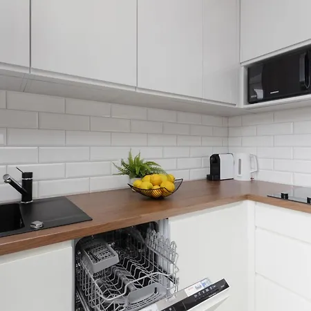 Center Chmielna By Renters Apartmanhotel Varsó