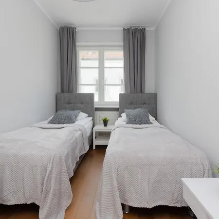 Center Chmielna By Renters Apartmanhotel