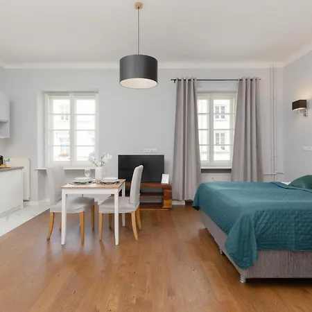Center Chmielna By Renters Aparthotel Warschau