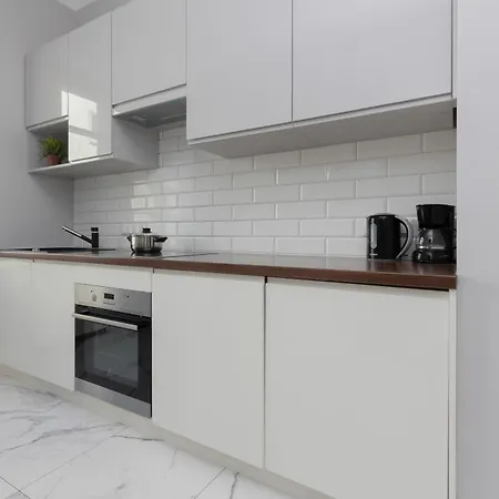 Center Chmielna By Renters Aparthotel *