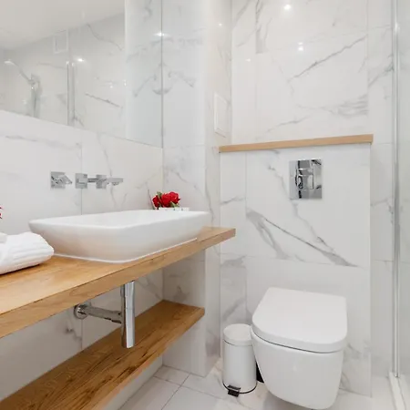 Apartmanhotel Center Chmielna By Renters Varsó
