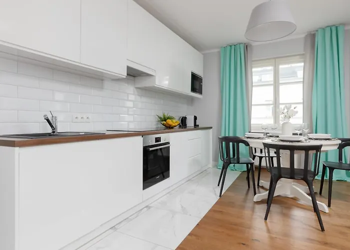 Center Chmielna By Renters Warszawa