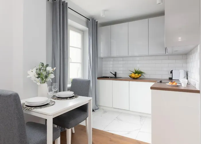 Center Chmielna By Renters Hotel apartamentowy 4*