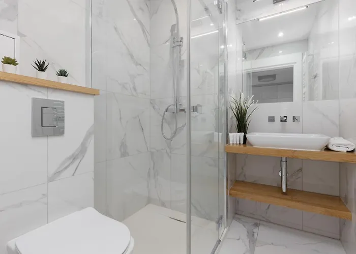 Center Chmielna By Renters