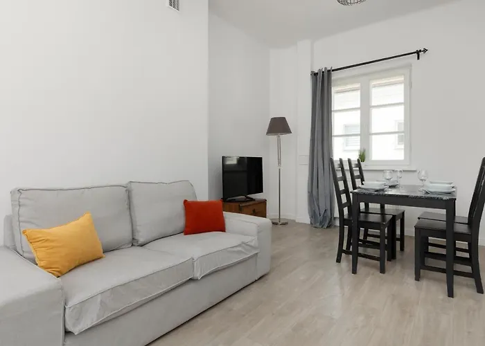 Center Chmielna By Renters 4*