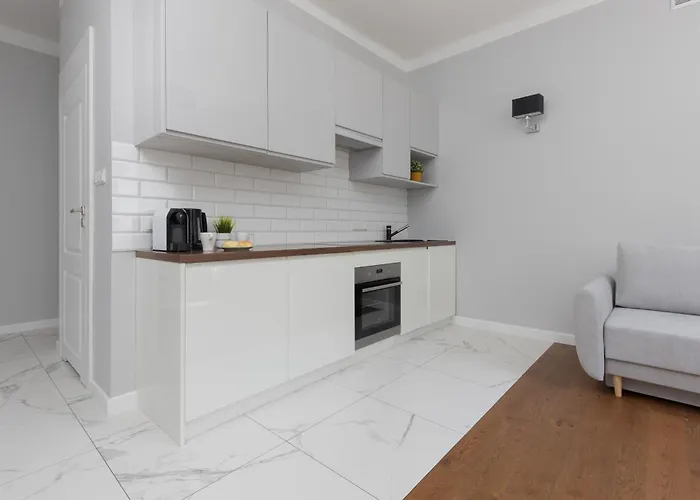 Center Chmielna By Renters