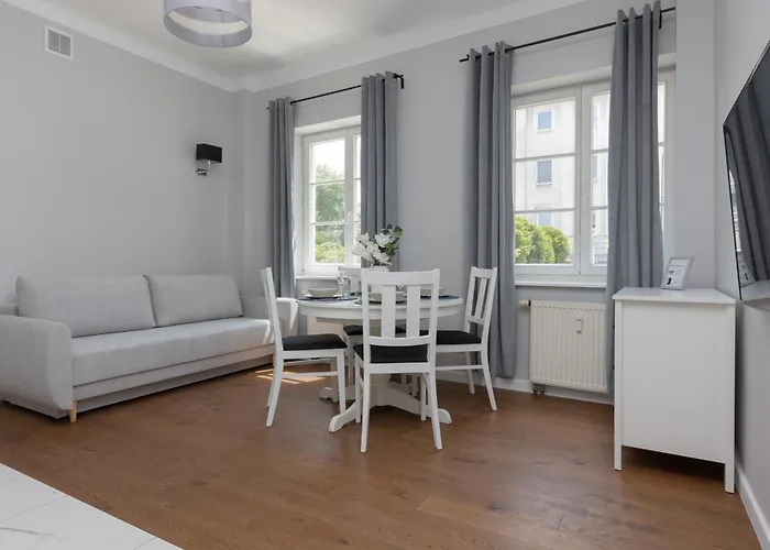 Center Chmielna By Renters Warszawa